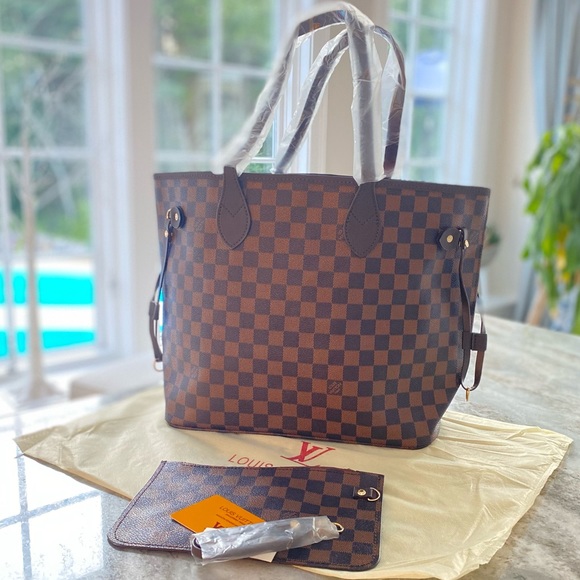 Handbags - NEW Brown Checkered Tote Bag
